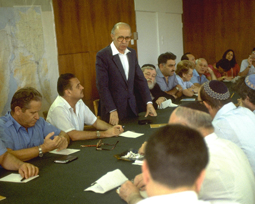 רהמ בגין מודיע על פרישתו - © נתי הרניק באדיבות לע"מ